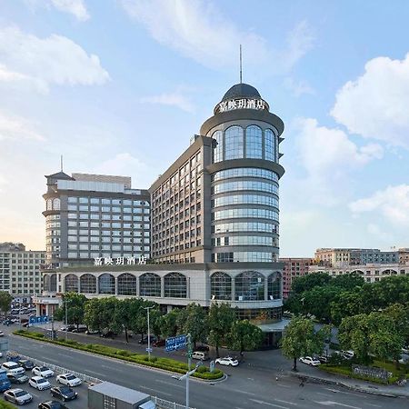 Maison New Century Hotel Dongguan Đông Hoản Ngoại thất bức ảnh