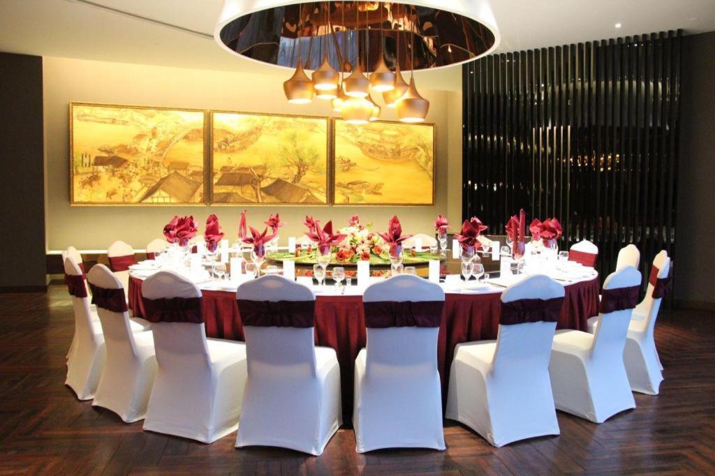 Maison New Century Hotel Dongguan Đông Hoản Ngoại thất bức ảnh