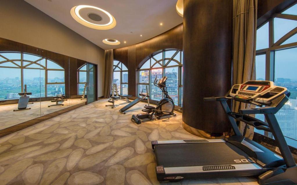 Maison New Century Hotel Dongguan Đông Hoản Ngoại thất bức ảnh
