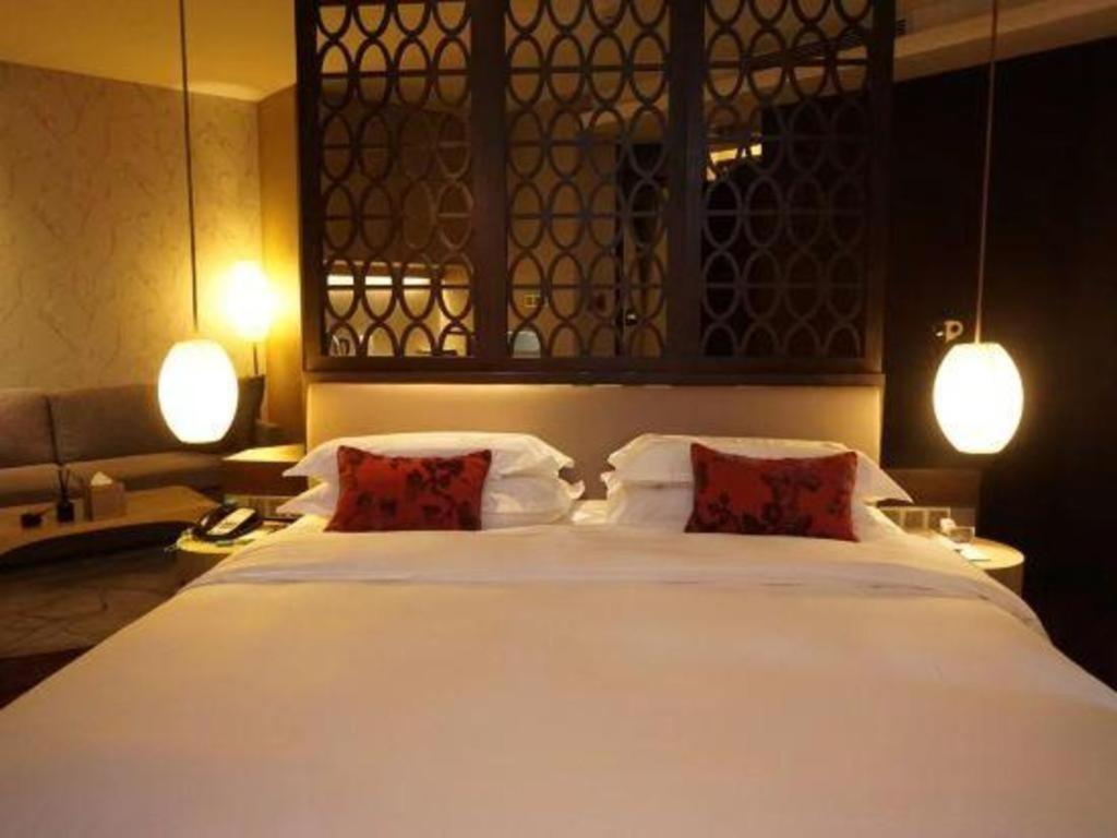 Maison New Century Hotel Dongguan Đông Hoản Ngoại thất bức ảnh