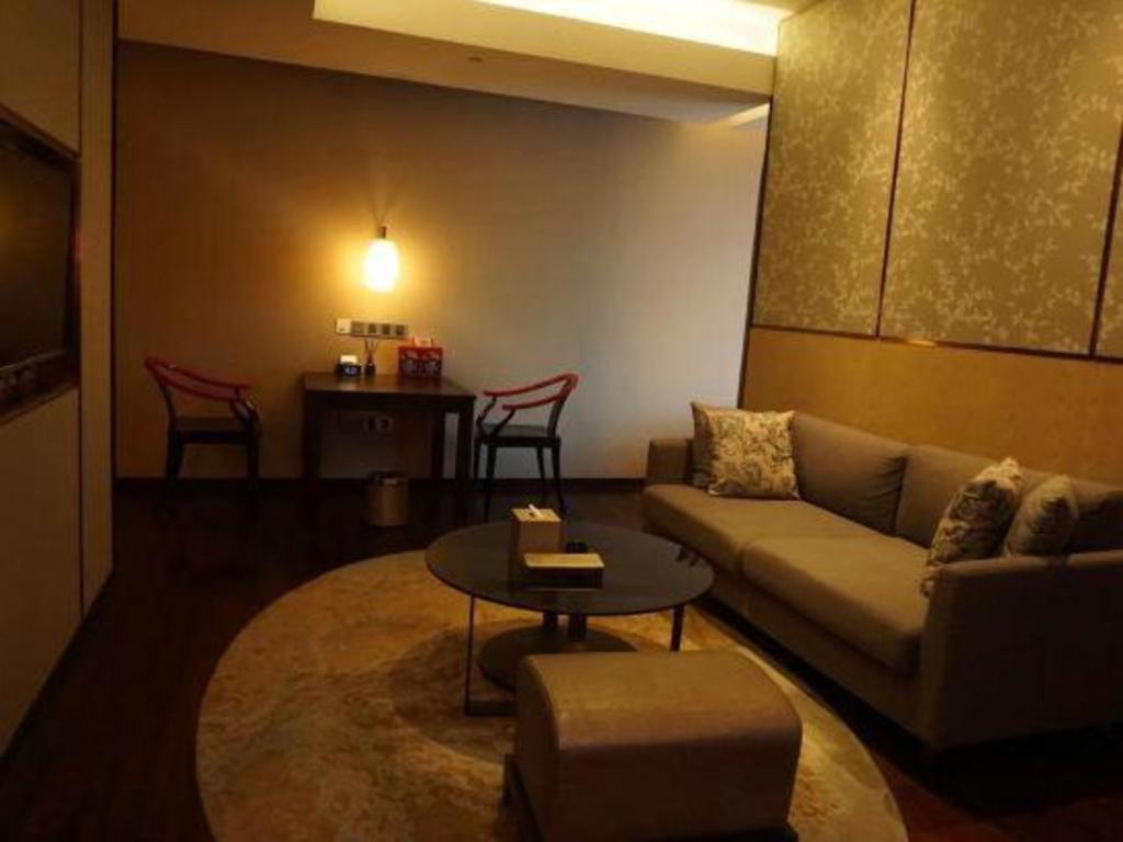 Maison New Century Hotel Dongguan Đông Hoản Ngoại thất bức ảnh